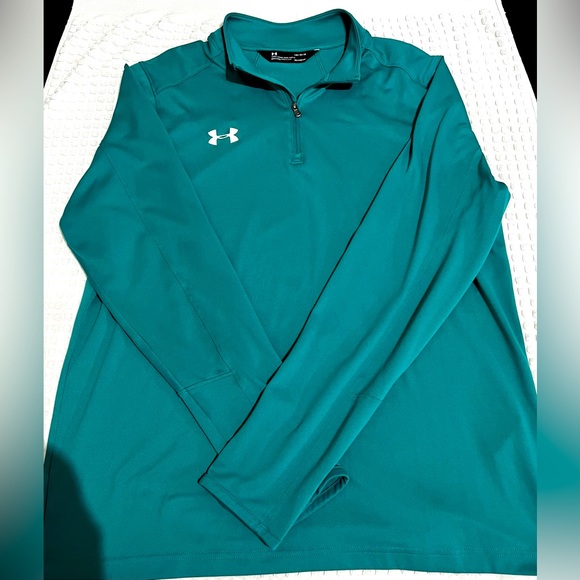 Under Armour Long Sleeve Green - Picture 1 of 2